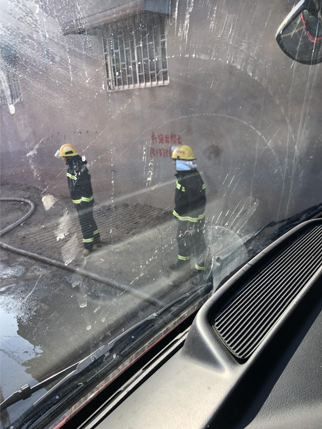 图片3.png 图片3.png